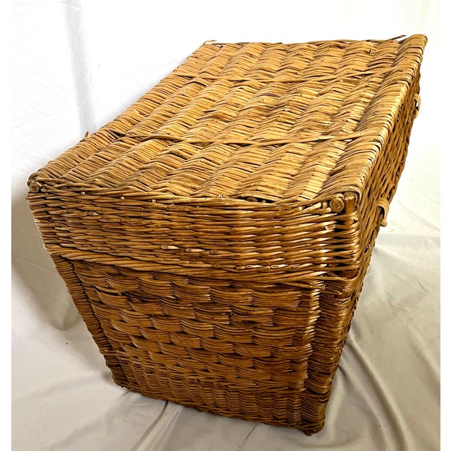 Wood 1930s French Woven Wicker Travel Trunk W/Metal Hardware For Sale - Image 7 of 15