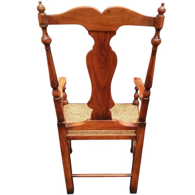 Timeless Elegance: Pair of Vintage Queen Anne Style Mahogany Armchairs For Sale - Image 4 of 12