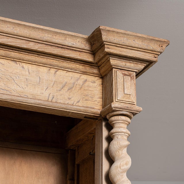 Jacobean 19th Century France Weathered Honey Oak Carved Oak Glazed Bookcase Hutch For Sale - Image 3 of 11
