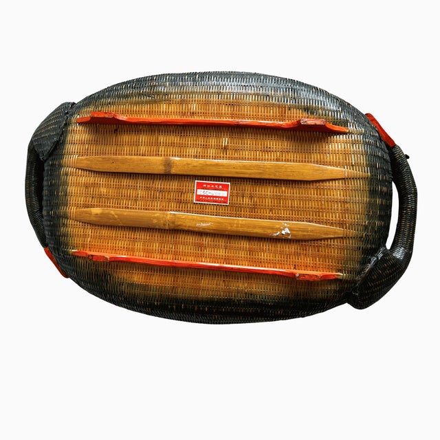 Chinese Vintage Shanghai Handicrafts Goose Basket Tray For Sale - Image 3 of 6