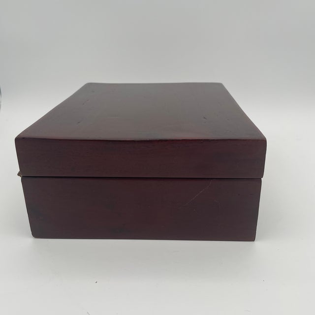 Late 19th Century Late 19th Century Victorian Mahogany Humidor Box For Sale - Image 5 of 8