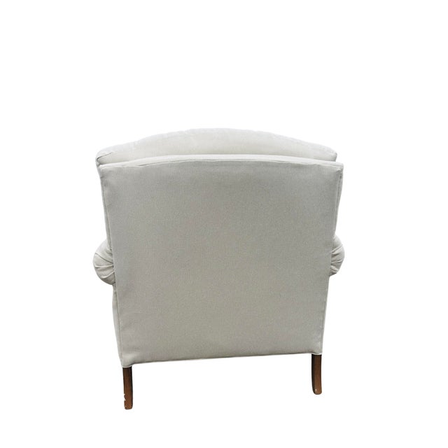 Vintage Pearson Club Chair – English Roll Arm Lounge Chair, Ivory Upholstery, Tapered Wood Legs, High-End Designer Seating For Sale - Image 12 of 16