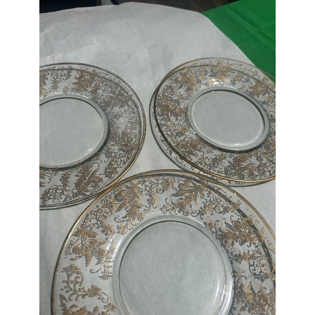 1970s Fostoria Glass Yellow Versailles Collection of Plates With Gold Accents- Set of 6 For Sale In Atlanta - Image 6 of 8