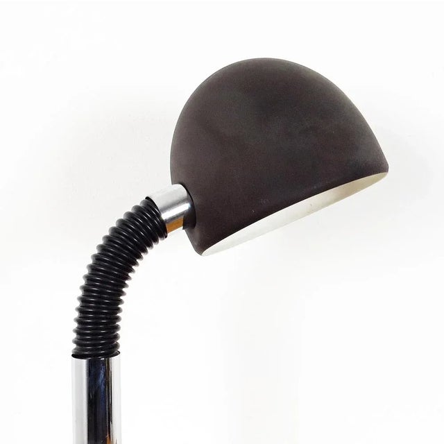 Vintage Table Lamp in Metal, in Very Good conditions. Designed 1960 to 1969 European Plug (up to 250V).The wiring of this...