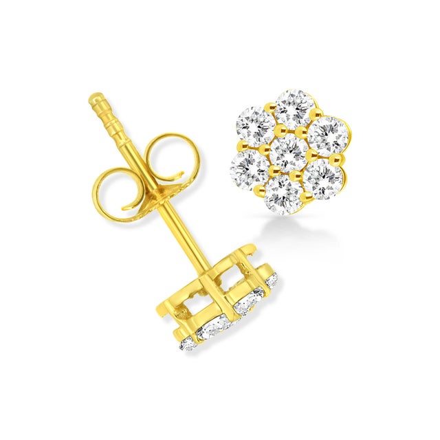 Contemporary 14K Yellow Gold 1/2 Cttw Brilliant Round Cut Diamond Floral Cluster Stud Earrings with Pushbacks (J-K Color, VS2-SI1 Clarity) For Sale - Image 3 of 6