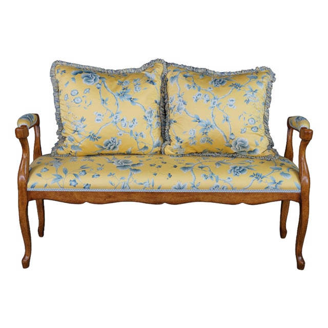 Vintage Minton Spidell French Provincial Style Walnut Window Bench & Pillows For Sale