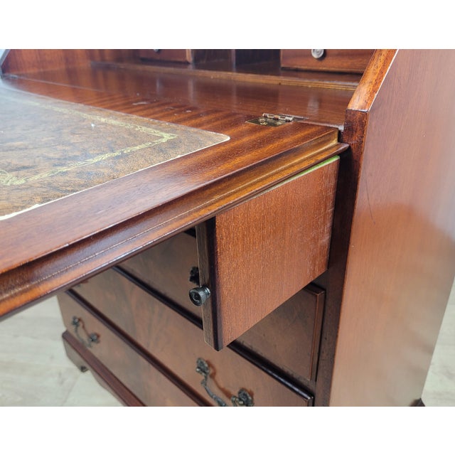 Vintage Desk in Mahogany, 1960 For Sale - Image 12 of 18
