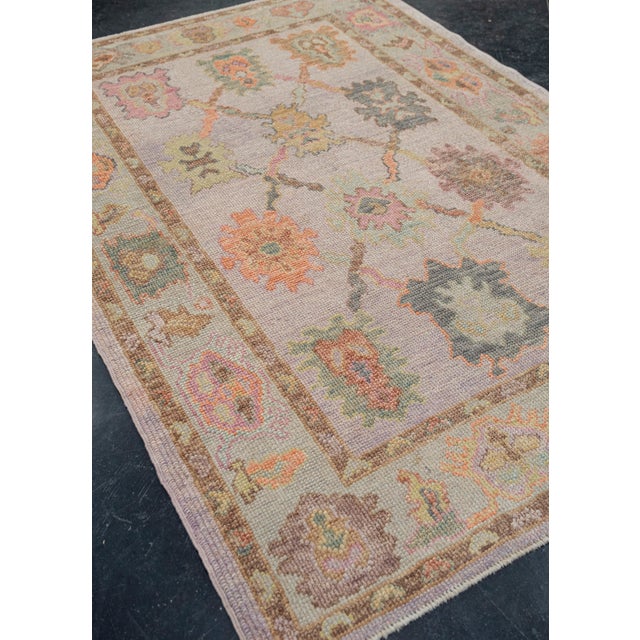 Early 21st Century Turkish Oushak Rug Soft Lilac & Earthy Tones Handwoven Wool Rug 4'1" X 6' For Sale - Image 5 of 9