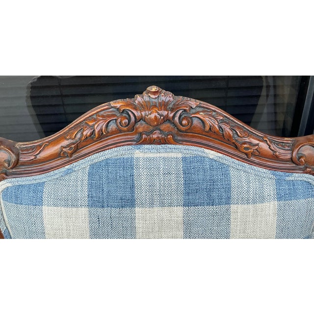 Antique French Louis XV Style Walnut Bergere Chairs in Blue & White - Pair For Sale In Atlanta - Image 6 of 13