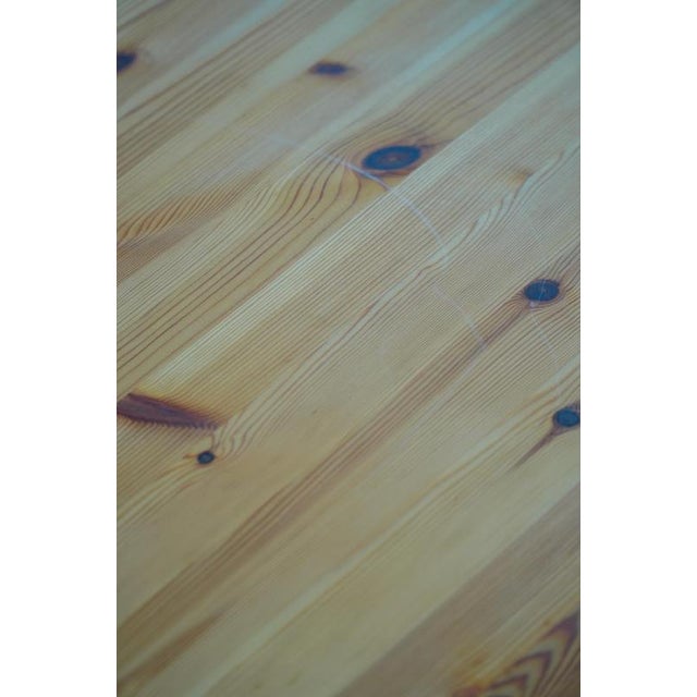 Modern Danish Scandinavian Brutalist Pine Coffee Table with Turned Legs, 1970s For Sale - Image 9 of 18