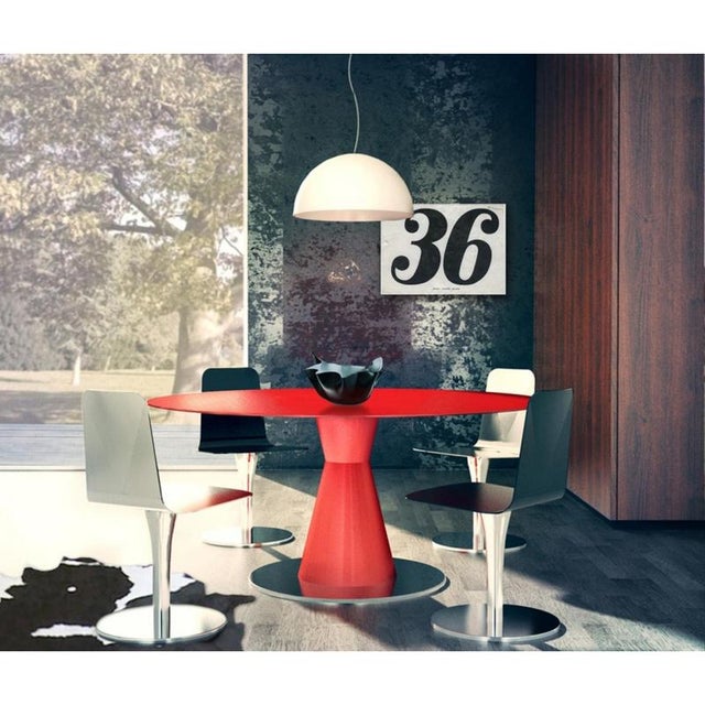 Arbat Round Dining Table in Powder-Coated Aluminum by altreforme Dimensions: Ø 90 x H 72 cm. Materials: Powder-coated...