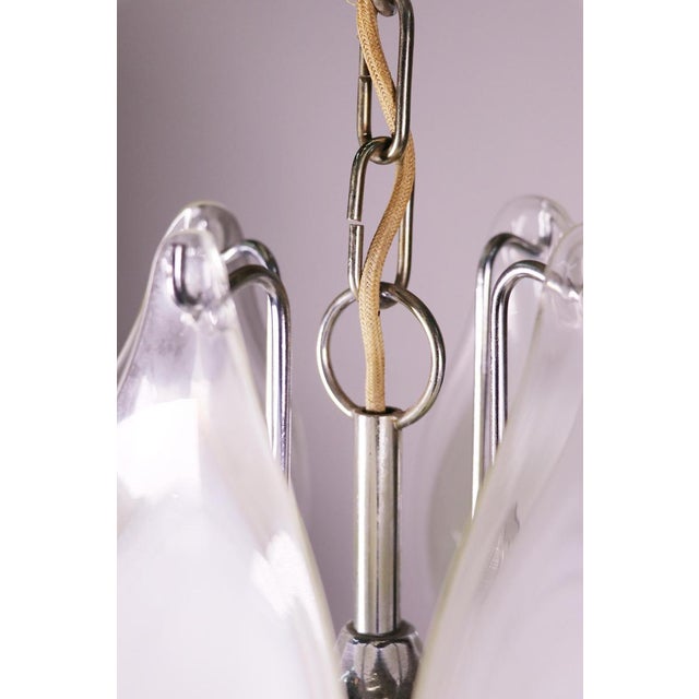 Venini Pendant Lamp in Murano Glass Petals & Chrome from Venini, Italy, 1960s For Sale - Image 4 of 9
