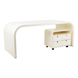 Desk and Cardboard Box in White Lacquered Plywood, 1970s, Set of 2 For Sale