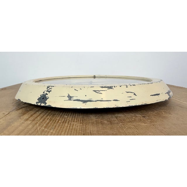 Beige Vintage Industrial Factory Wall Clock from Siemens, 1950s For Sale - Image 8 of 17
