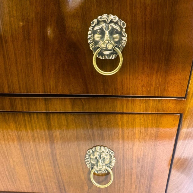 Biedermeier Chest of Drawers in Walnut, 1830 For Sale - Image 10 of 11