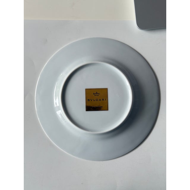Modern Rosa Innamorata Bread Plate by Bulgari for Rosenthal, Germany, 1990s For Sale - Image 3 of 9