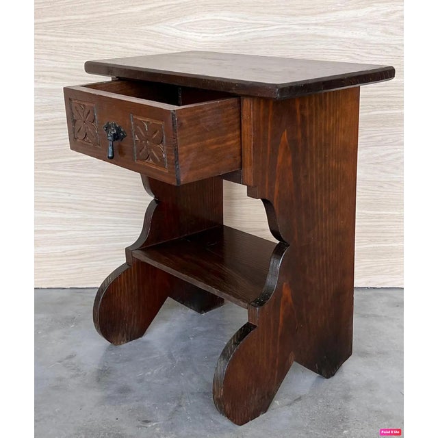 Mid 20th Century Pair of Narrow Spanish Nightstands with Carved Drawer and Low Shelve For Sale - Image 13 of 18