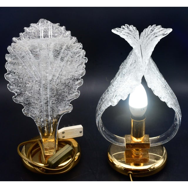 Glass 1970s Set of 2 Murano Glass "Swan Shape" Table Lamps Trasparent Leaves For Sale - Image 7 of 10