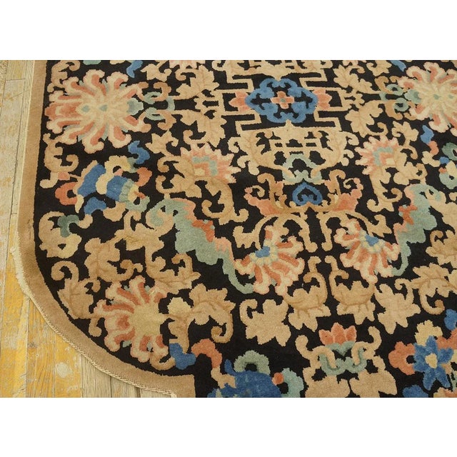 1920s Black Floral Antique Chinese Art Deco Carpet by Fetti - Li Workshop 4' 6''x 7' 6'' Knotted Wool Rug For Sale - Image 4 of 12