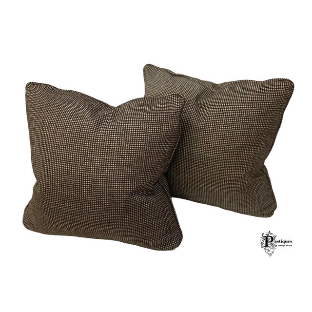 Textile Contemporary Bernhardt Transitional Style Houndstooth Print Duck Down Throw Pillows - Pair For Sale - Image 7 of 8