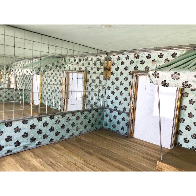 French Provincial 1950s Dance Studio Dollhouse For Sale - Image 3 of 12