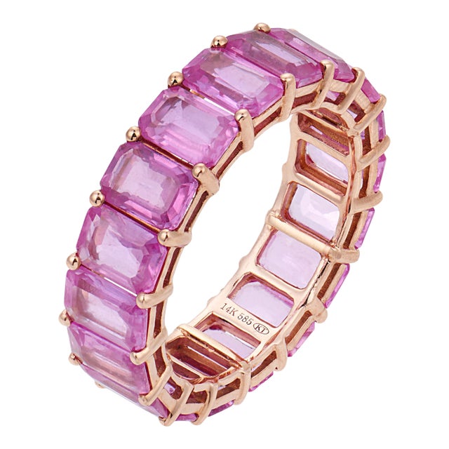 Contemporary 15.00 Carat Pink Sapphire 14k Rose Gold Eternity Band, Size 8.25 For Sale