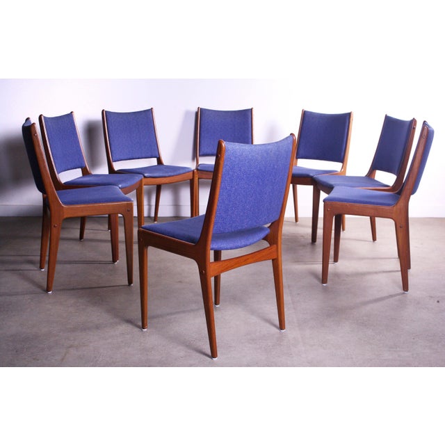 Danish Modern Contoured Teak Dining Chairs - Set of 8 For Sale - Image 4 of 4