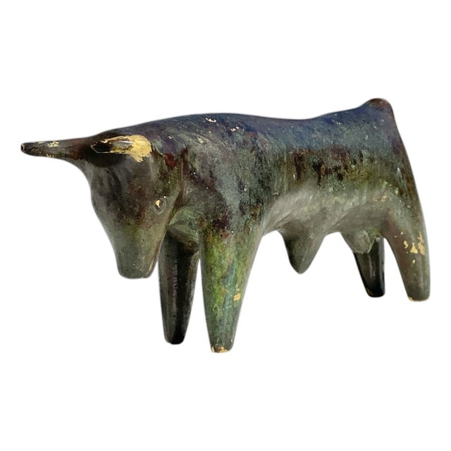 Handcrafted Bronze Bull Sculpture with Green Patina, 1930s For Sale