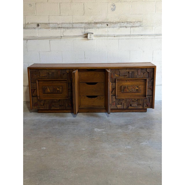 Lane Furniture Lane Oak Credenza Brutalist Wooden Sideboard Large Storage Mid-Century Modern 1970s For Sale - Image 4 of 10