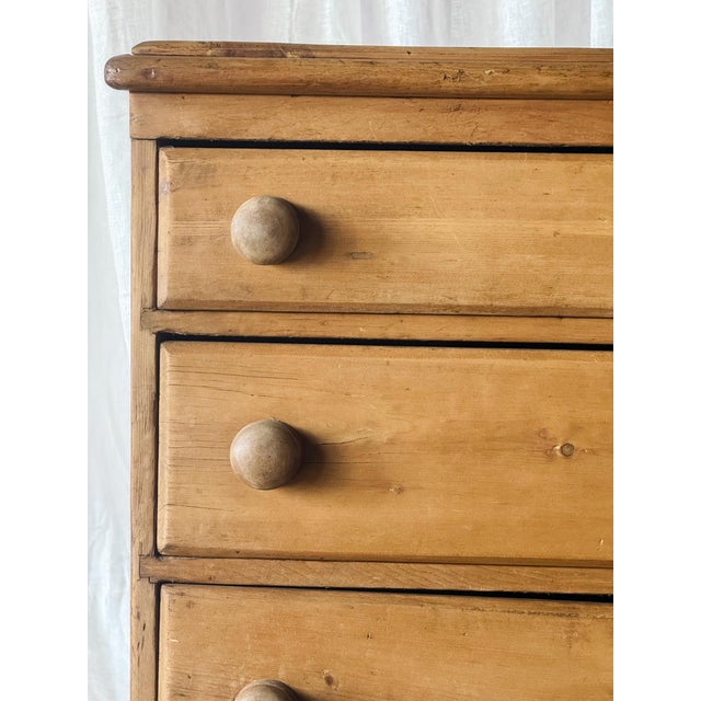 Early 20th Century Pine Dresser With Drawers & Carved Cabinet Door For Sale - Image 6 of 7