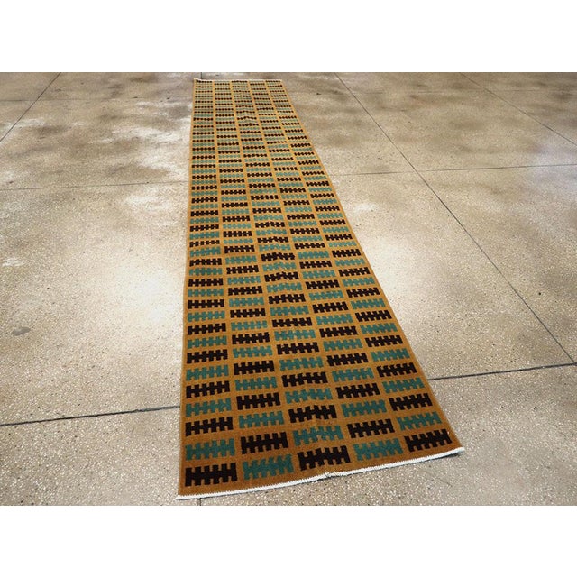 Gold Galerie Shabab Collection Mid-20th Century Turkish Anatolian Runner For Sale - Image 8 of 10
