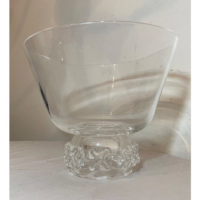 1970s Huge Vintage Footed Center Piece Steuben Punch Crystal Footed Glass Bowl Art For Sale - Image 5 of 13
