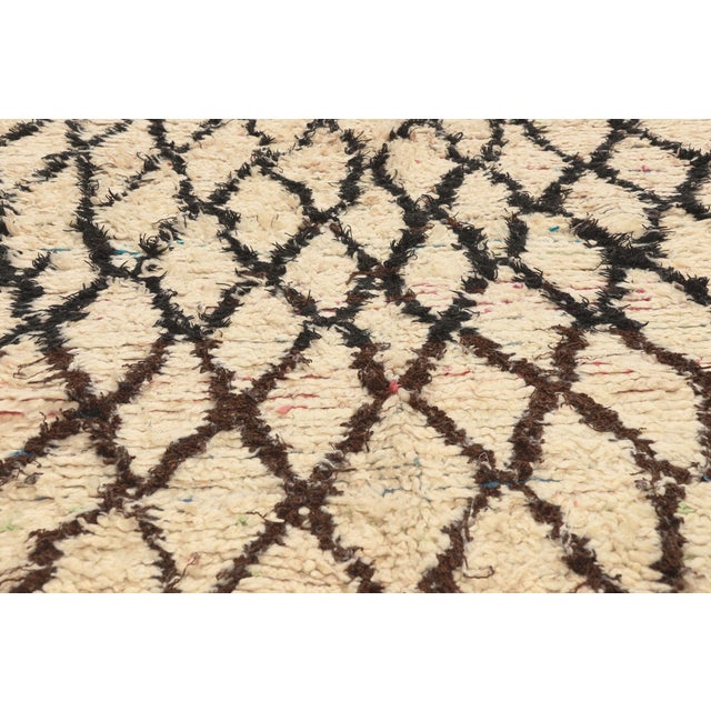 Late 20th Century Vintage Azilal Boucherouite Moroccan Rug, 04'08 X 07'08 For Sale - Image 5 of 10