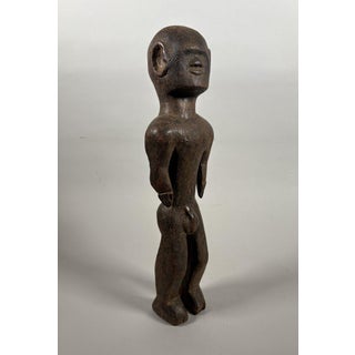 Mid 20th Century Male statue - Sculpture - Nyamwezi - Tanzania - Wood - Africa For Sale
