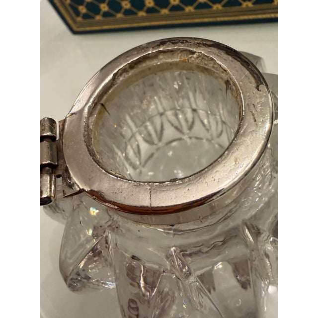 1920s Early Vintage Art Deco Glass and Silver Plate Inkwell With Scalloped Edge and Hinged Lid, England For Sale - Image 5 of 13