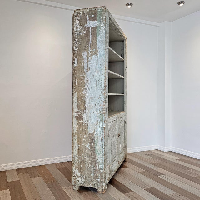 1900-1909 Primitive Painted Wood Farm Cupboard For Sale - Image 4 of 16