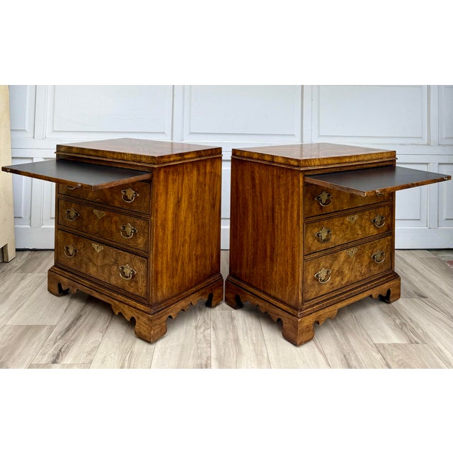 Baker Furniture Company Pair of Fruit Wood Burled Nightstands For Sale - Image 4 of 18
