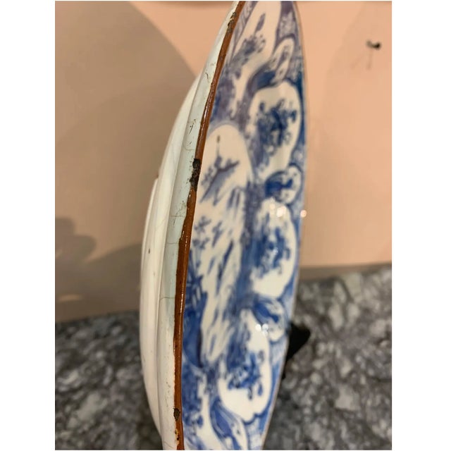 18th Century Hand Painted Dutch Delft Chinoiserie Pattern Platter For Sale In Richmond - Image 6 of 10