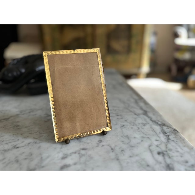 This elegant picture frame dates from around 1900 and is a fine decorative example from the turn of the century. The...