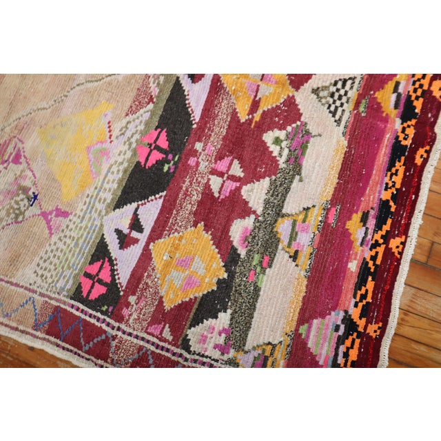 Vintage Zabihi Rug Collection Turkish Rug - 5'5" x 7'2" For Sale - Image 9 of 9