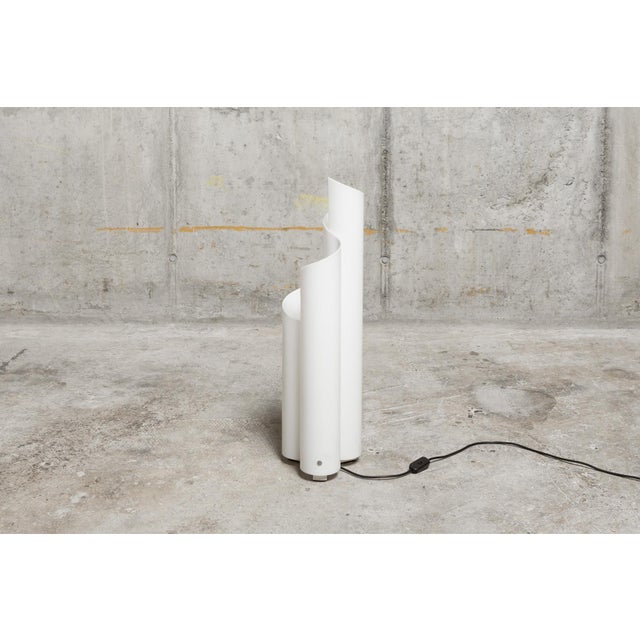Mezzachimera Table Lamp by Vico Magistretti for Artemide, 1980s For Sale - Image 3 of 14