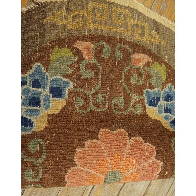 Textile 1920s Brown Medallion Antique Chinese Peking Rug 2' X 2' Round Wool Carpet For Sale - Image 7 of 9