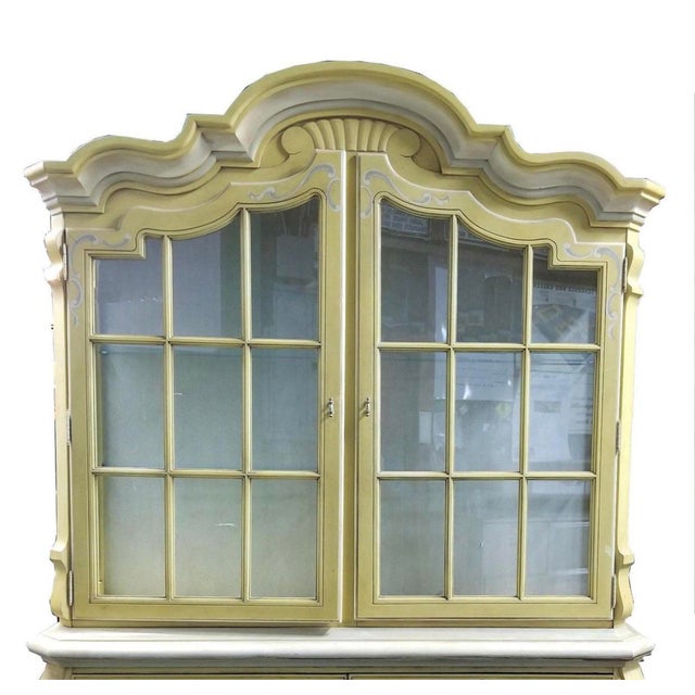Drexel Heritage Drexel French Country Yellow China Cabinet For Sale - Image 4 of 10