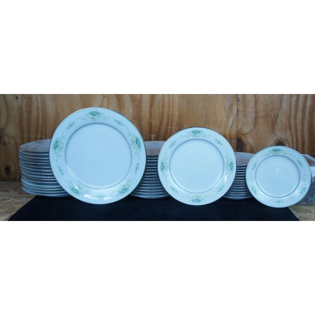 Vintage Japanese Noritake Sri Lanka Culeton 2692 Floral China Dinner Set- 86 Pieces For Sale - Image 4 of 13