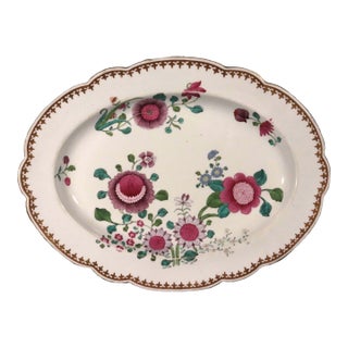Barr, Flight & Barr Worcester Porcelain Serving Dish in Chinese Famille Rose Style For Sale