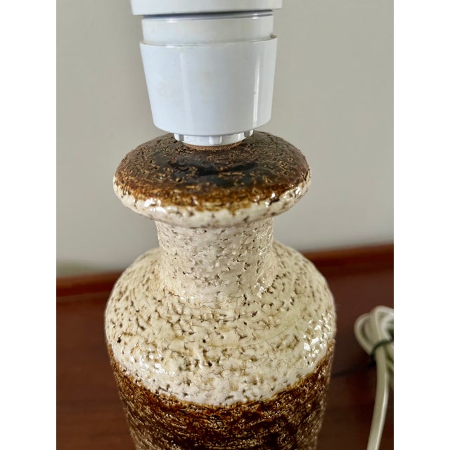 Ceramic A Pair Danish Modern Brown, Cream Table Lamp by Jensen for Søholm For Sale - Image 7 of 9