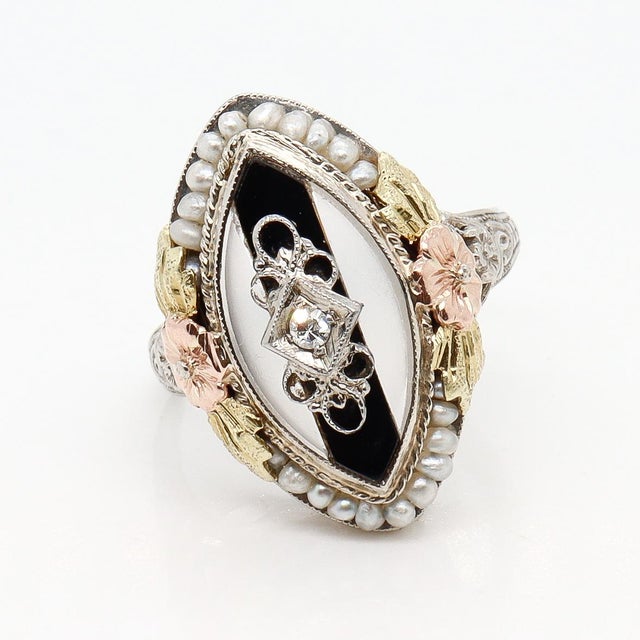 Art Deco 14k Gold, Diamond, Seed Pearl, Rock Crystal, and Onyx Filigree Cocktail Ring For Sale - Image 9 of 11