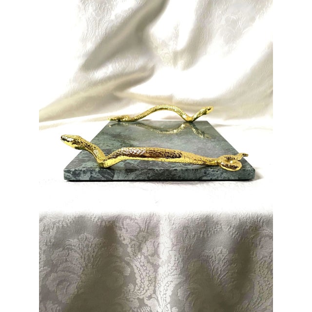 Michael Aram 1990s Art Deco Michael Aram Brass Snake Grazing Board Verde Guatemala Green Marble Cheese Charcuterie Tray Serpent Art Deco Hollywood Regency Platter For Sale - Image 4 of 13