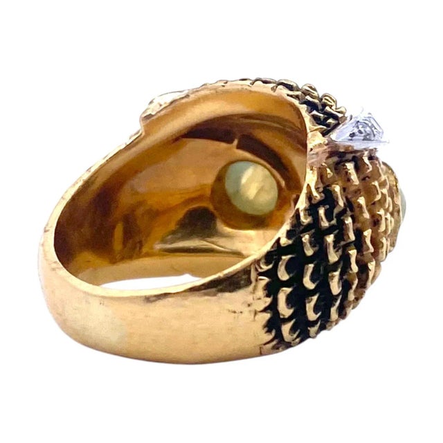 Vintage 18k Gold Diamond Owl Ring With Chrysoberyl Eyes, Size 6.5 For Sale In Las Vegas - Image 6 of 9