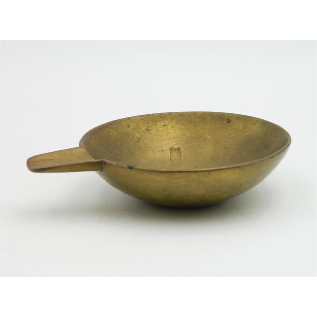 Model 4082 Ashtray in Brass by Carl Auböck for Werkstätte Carl Auböck, Vienna, 1950s For Sale - Image 11 of 11